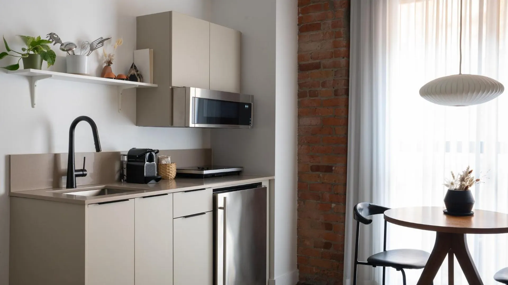 Maison Sainte-Thérèse By Maisons&co Montreal Apartahotel
