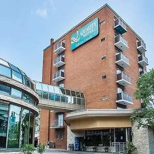 Quality Fallsview Cascade Hotel Niagara Falls