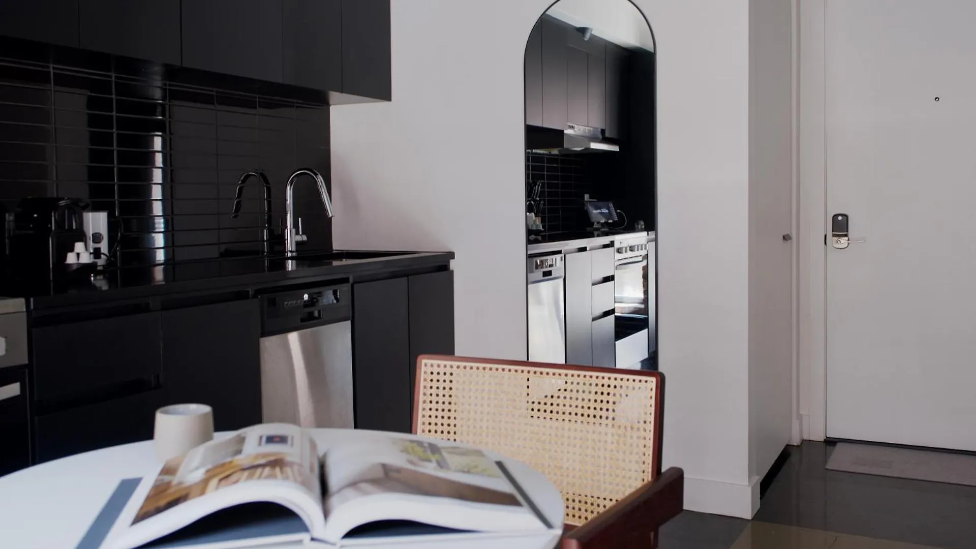 Maison Sainte-Therese By Maisons & Co Montreal Canada